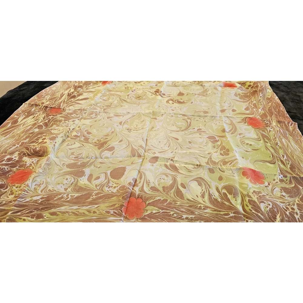 Kahverengi Üzerine Turuncu Çiçekli İpek Fular