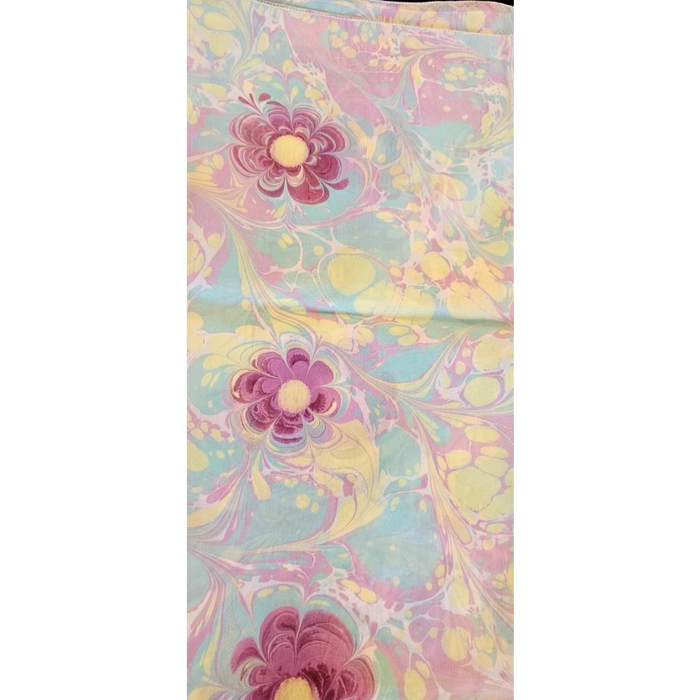 Turkuaz Üzerine Pembe Çiçek İşlemeli İpek Ebru Fular