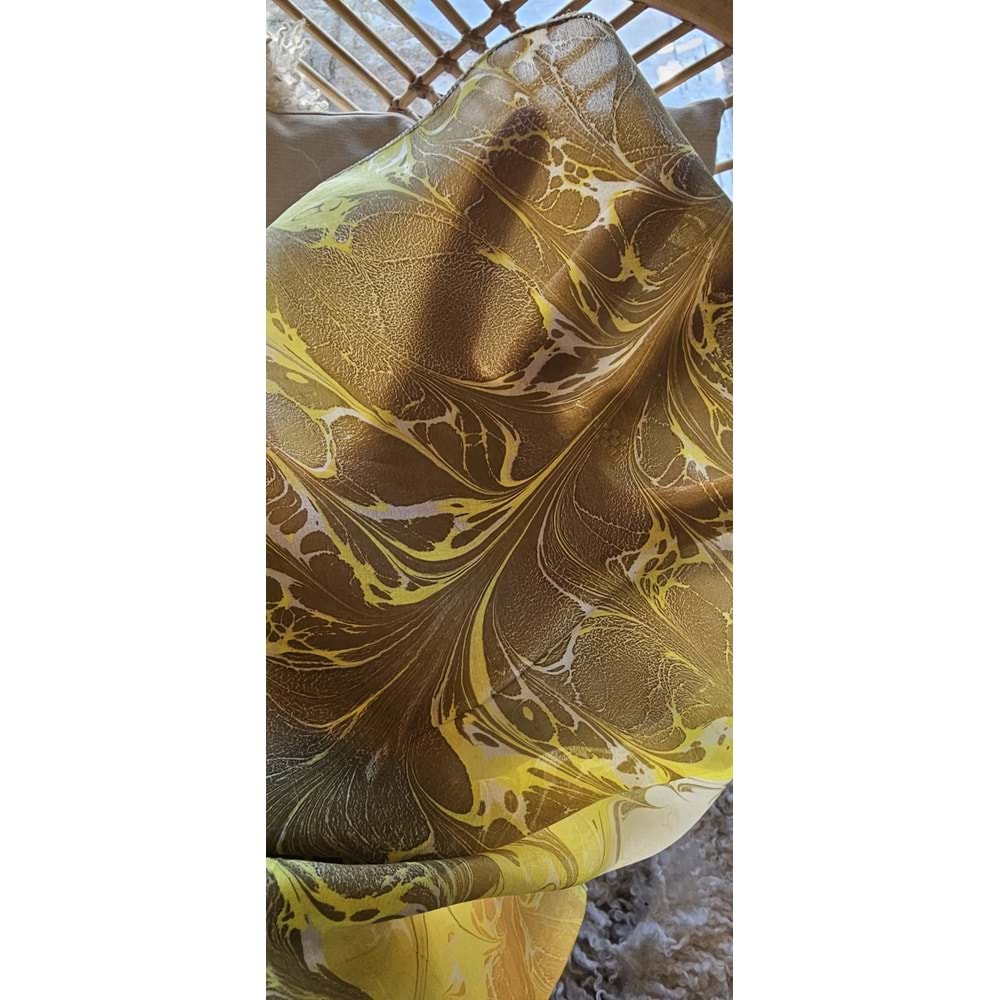 Sarı Üzerine Kahverengi Çiçekli İpek Ebru Fular Eşarp