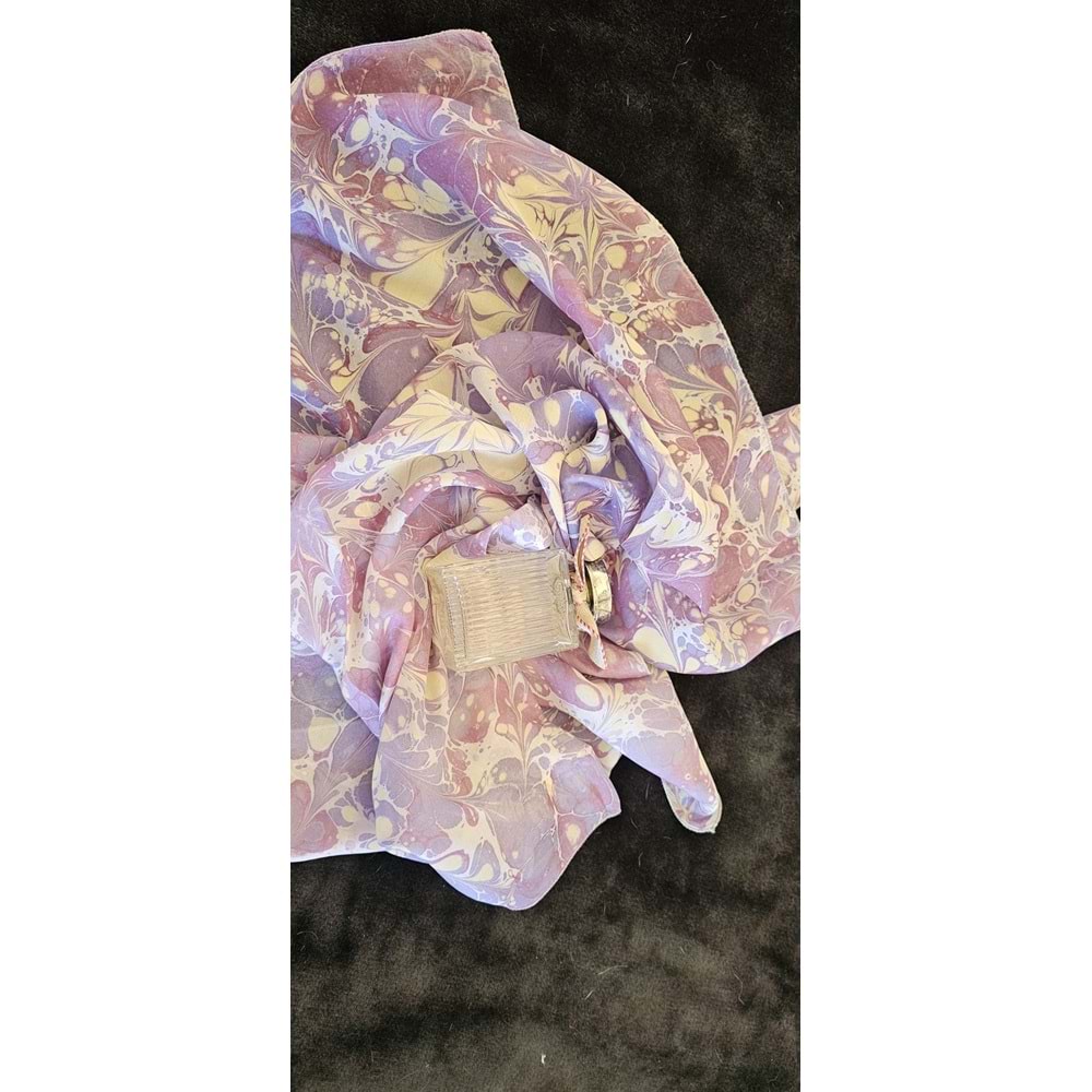 Mor Üzerine Krem Rengi Yıldız Çiçekleri Ebru İpek Eşarp Fular