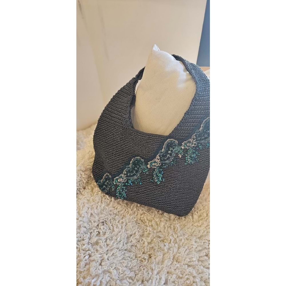 Füme Üzeri Nakışlı Şık Çanta