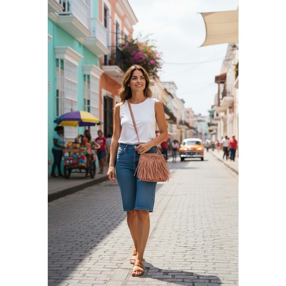 Tarçın Rengi Püsküllü Kağıt İp Örgü Çanta