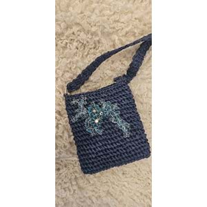 Lacivert Üzeri Taş İşlemeli Geceye Uygun Çanta