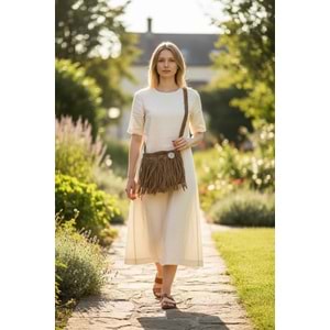 Kahverengi Taş Süslemeli El Örgüsü Püsküllü Çanta