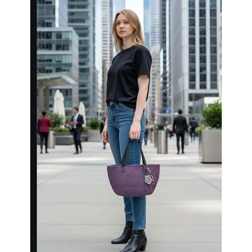 Mor Renkli Deri Saplı Baykuşlu Şık Çanta