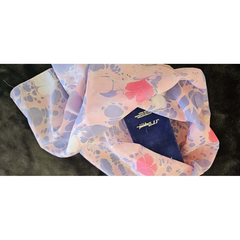 Pembe Üzerine Kırmızı Beyaz Çiçekler Ebru İpek Fular