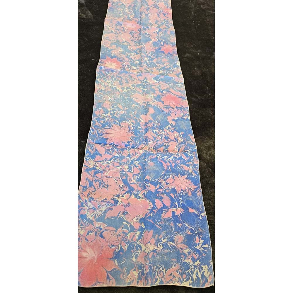 Lacivert Üzerine Gül kurusu Ebru İpek Fular