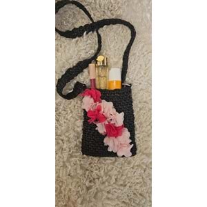 Siyah Üzerine Pembe Çiçek Tonları Bohem Çapraz Çanta