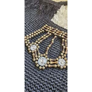 Siyah Kral Tacı Desenli Taşlı ve Tüylü Çanta